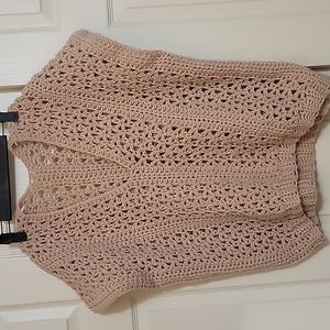 Hand-knitted blush pink chunky v-neck sweater